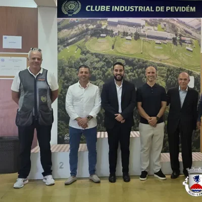 Clube Industrial de Pevidém reconhece apoio da Câmara e da Junta na final do Campeonato Vila de Pevidém